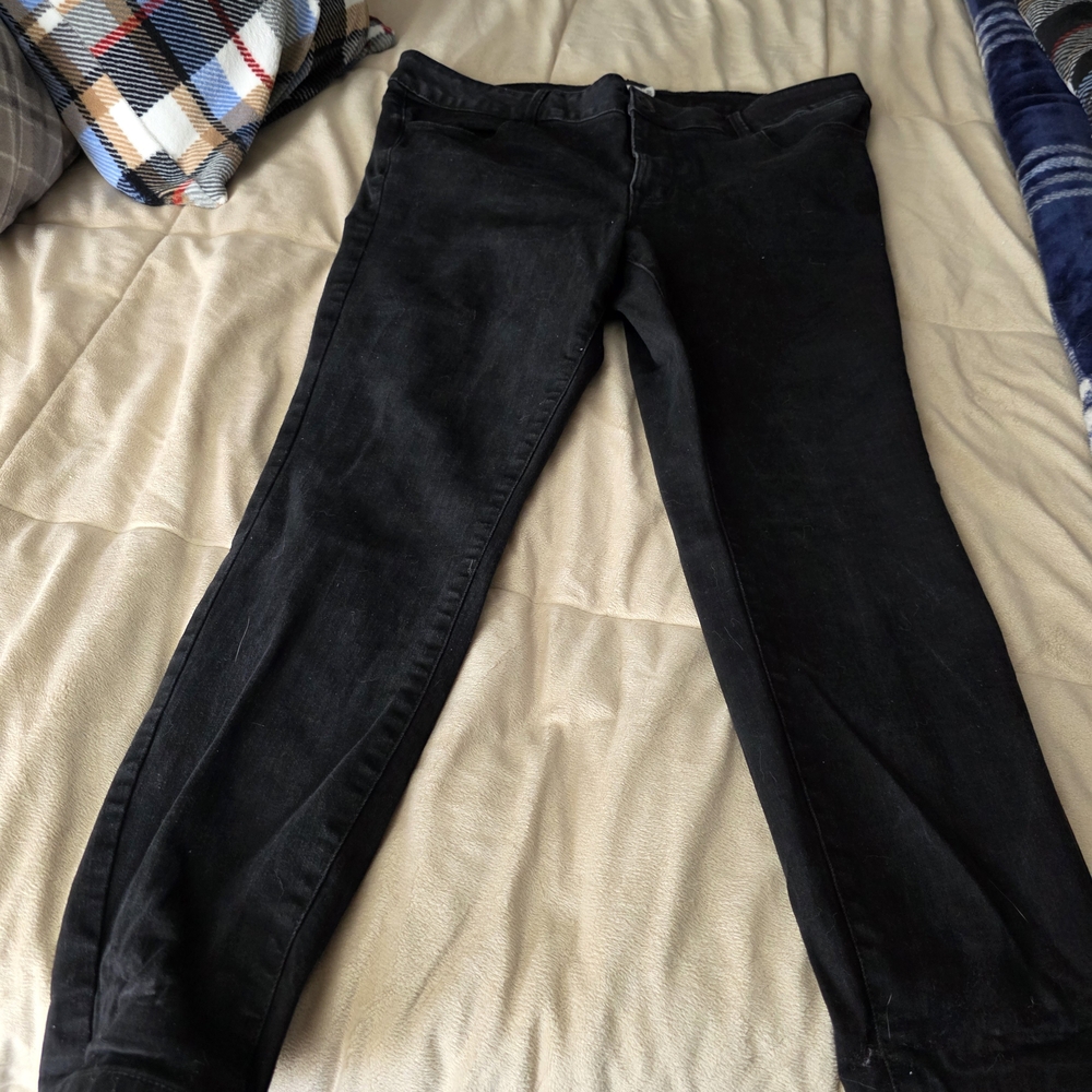 Maurices Women's Black Skinny Jeans